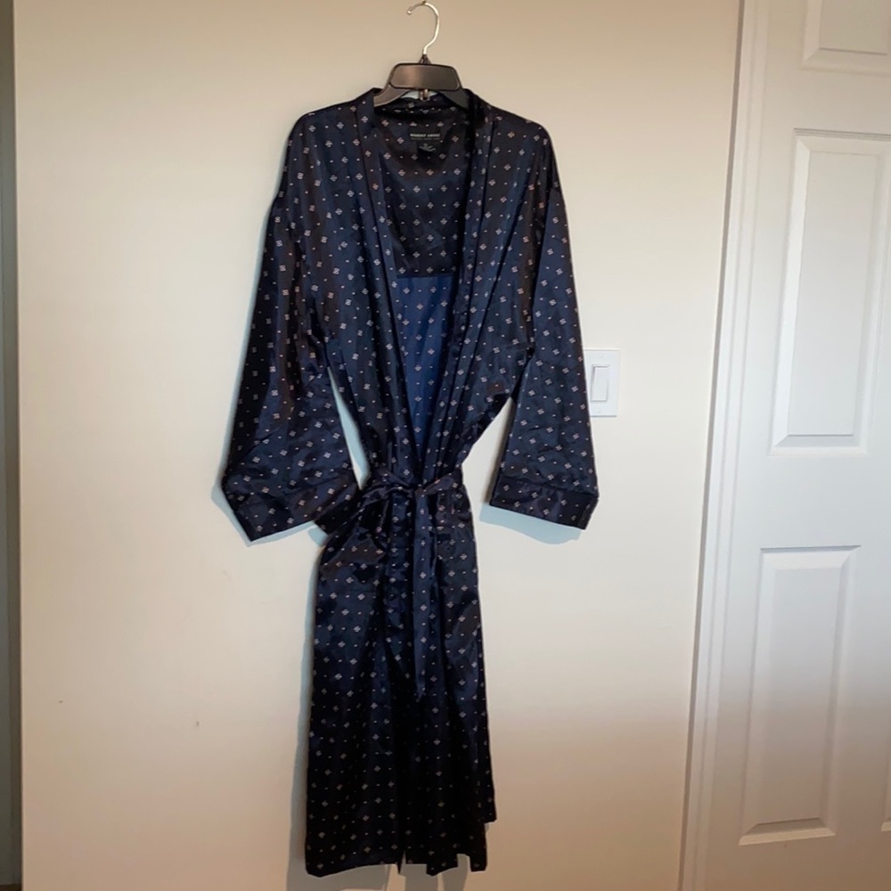Robert Louis New York-London-París Silk Robe 👘 XL NWOT